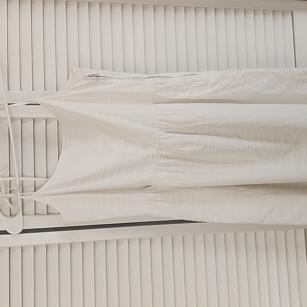 SOLD *****Side zipped Gap Dress